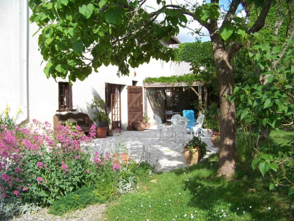 Grande Maison Atypique Le Burgaud 외부 사진